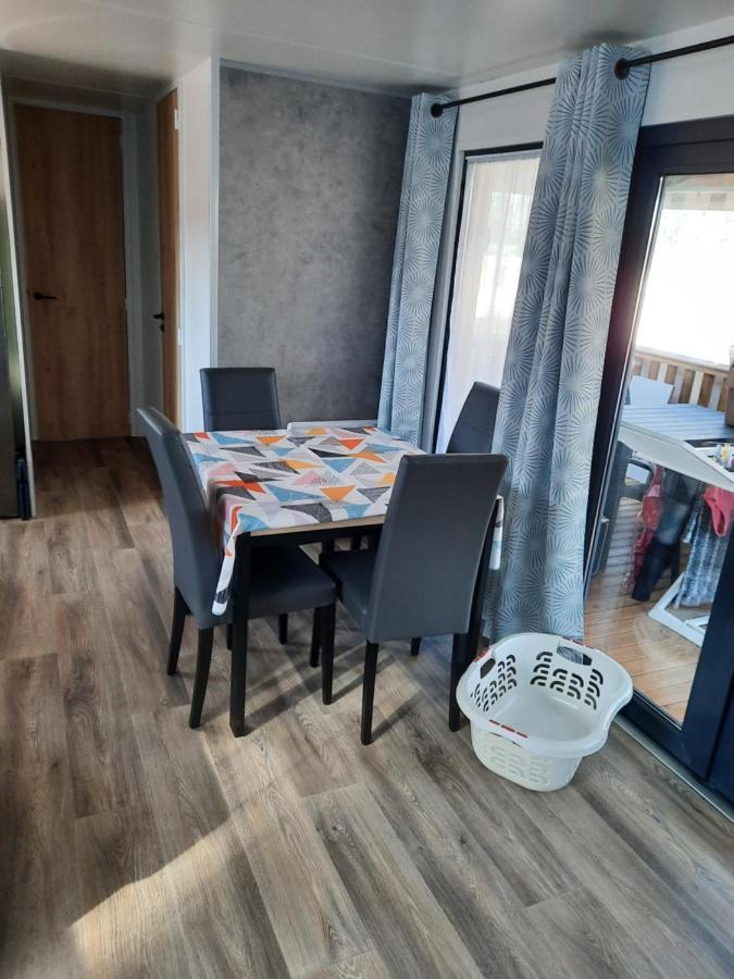 Hotel Jpp Marie Ange Proprietaire Saint-Julien-en-Born Exterior foto